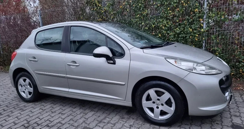 Peugeot 207 cena 12900 przebieg: 186000, rok produkcji 2008 z Warszawa małe 497